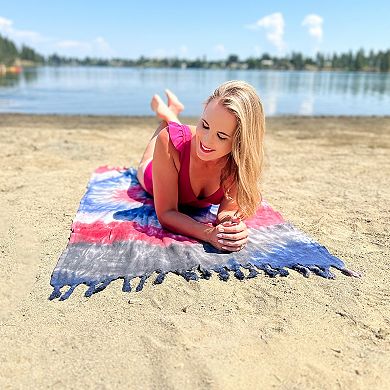 Textile Multicolor Patriotic Spiral Turkish Cotton Single Bath and Beach Towel