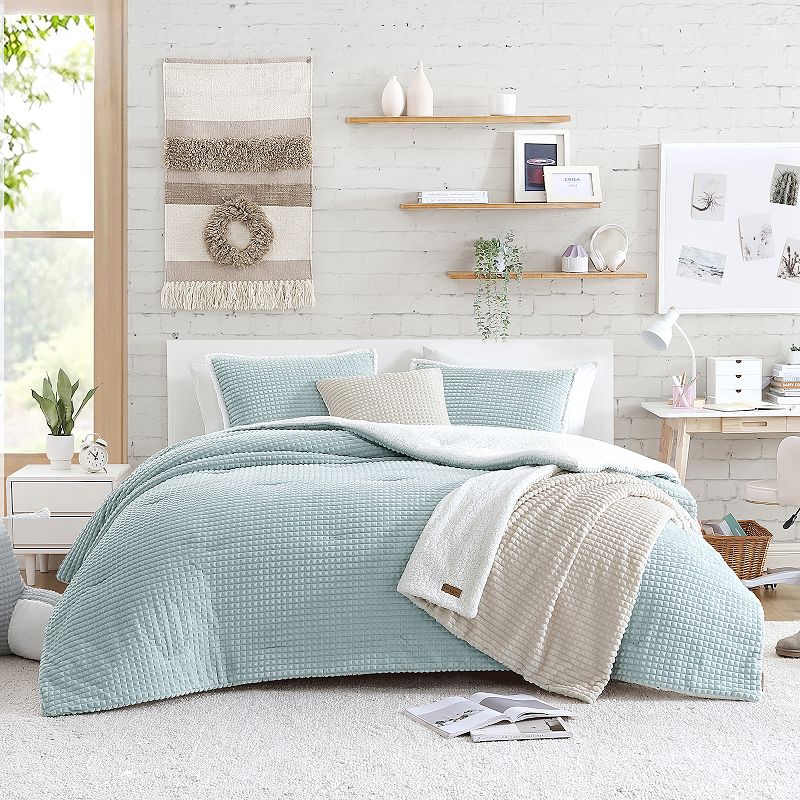 Koolaburra by UGG Sloan Plush Textured Comforter Set with Shams, Morning Blue