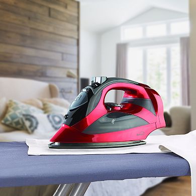 Brentwood Steam Iron with Retractable Cord