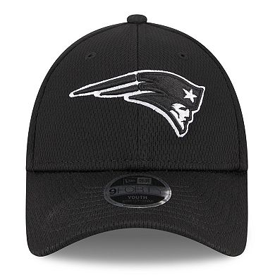 Youth New Era Black New England Patriots Main B-Dub 9FORTY Adjustable Hat
