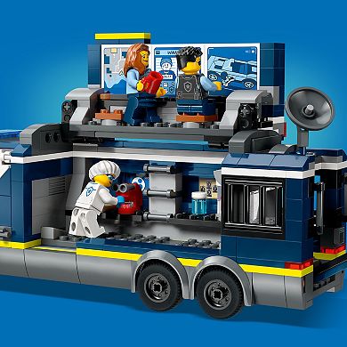 LEGO City Police Mobile Crime Lab Truck Toy 60418 (674 Pieces)