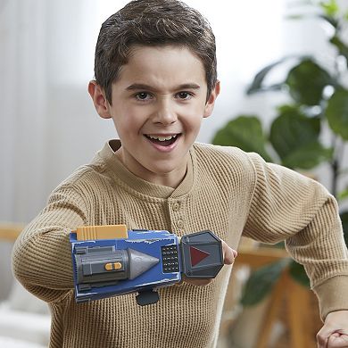 Star Wars The Mandalorian Dual Attack Gauntlet Blaster by Hasbro