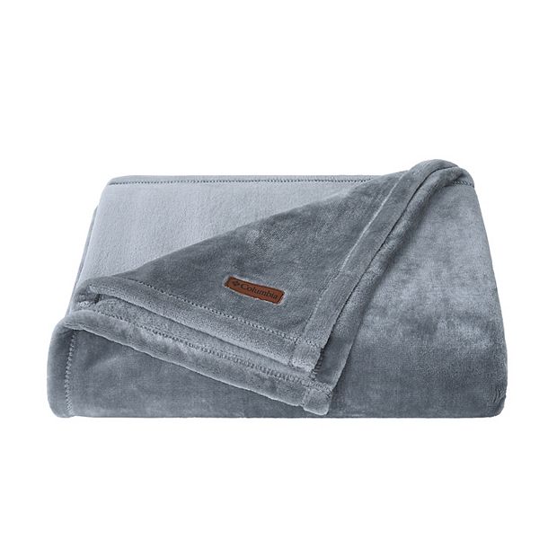 Columbia super best sale soft plush throw