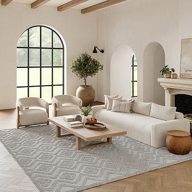 Nourison Versatile Modern Diamond Indoor/Outdoor Area Rug
