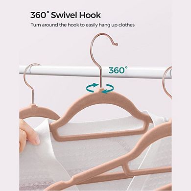 Set of 50 Velvet Hangers Pale Brown