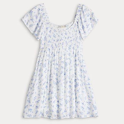 Juniors' Pink Republic Flutter Sleeve Skater Dress