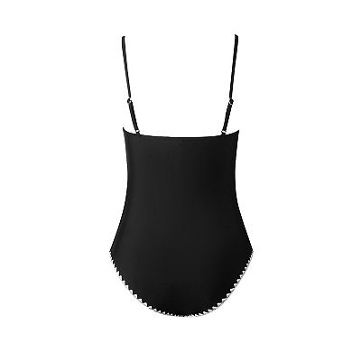 Women's CUPSHE Shell Stitch V-Neck One Piece Swimsuit