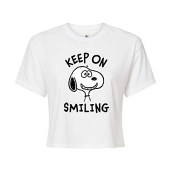 Juniors' Peanuts Snoopy Keep On Smiling Cropped Tee