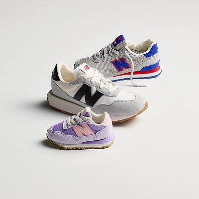 ☆ ninaページ☆ Amazon.com | New Balance Kids 237 Bungee Sneaker, WHITE