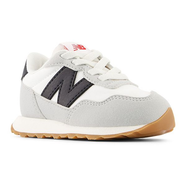 6770366_White_Black?wid=600&