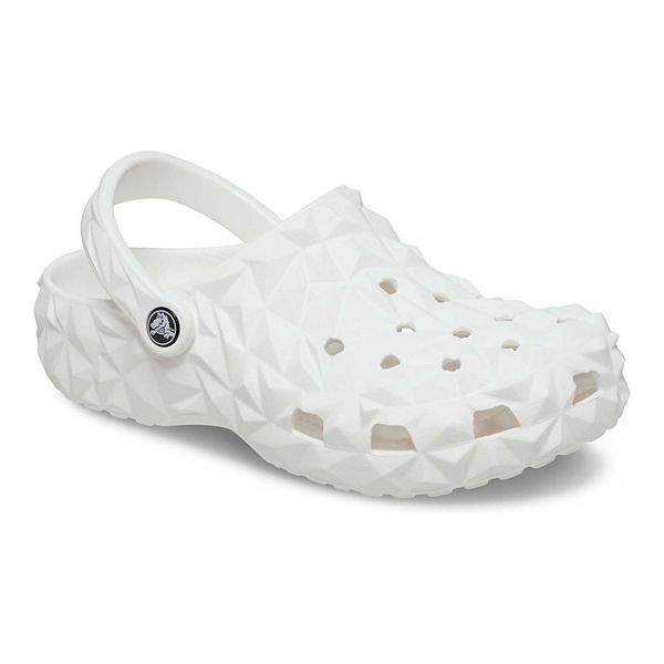 Crocs Classic Geometric Clogs - White (M9W11)