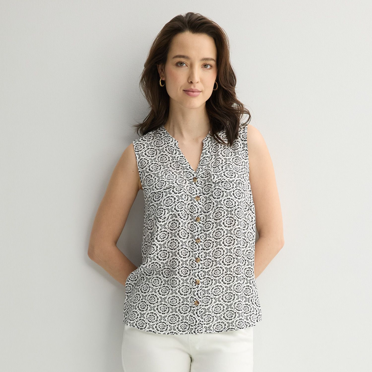 Women's Croft & Barrow® Y-Neck Tank Top