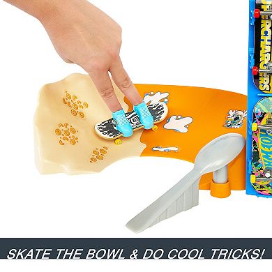 Hot Wheels Tony Hawk Cereal Skate Bowl Fingerboard Set With 1 Exclusive Board & Pair Of Skate Shoes