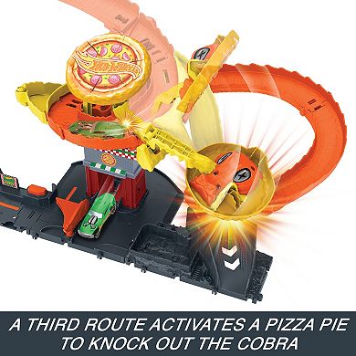 Hot Wheels City Pizza Slam Cobra Attack Playset