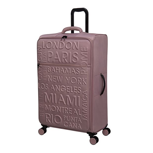 it luggage Citywide Softside 8-Wheel Spinner