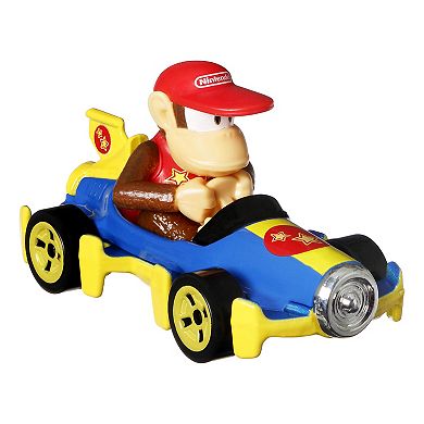 Mattel Hot Wheels Mario Kart Vehicle 4-Pack with 1 Exclusive Collectible Model