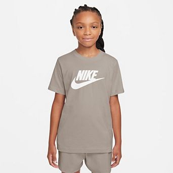 Kids 8-20 Nike Sportswear Large Logo T-Shirt in Regular & Plus