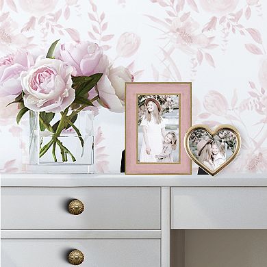 Belle Maison 4" x 6" Pink Velvet Tabletop Frame