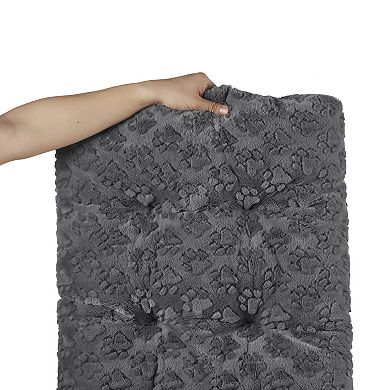 Friends Forever Tufted Crate Mat