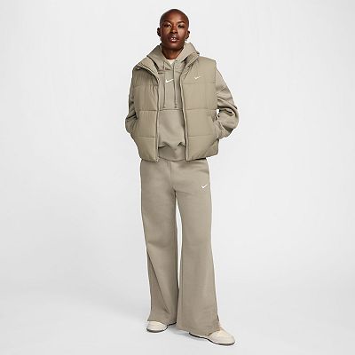 Women s Nike Sportswear Classic Puffer Therma FIT Loose Vest