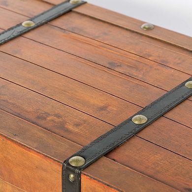 Rustic Wooden Storage Trunk with Lockable Latch