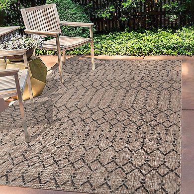 Ourika Moroccan Geometric Textured Weave Light Indoor/Outdoor Area Rug