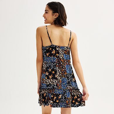 Juniors' Live To Be Spoiled Patchwork Floral Print Sleeveless Swing Dress