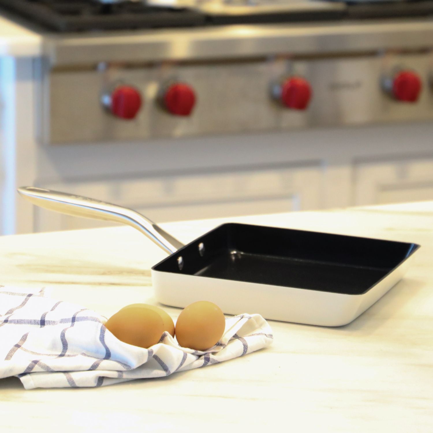 TECHEF Tamagoyaki Pan - Japanese Omelette Skillet, PFOA-Free Nonstick, Induction Ready, Large Square