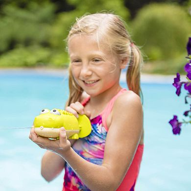 B. toys Splishin' Splash Water Squirts