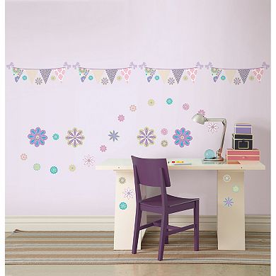 WallPops Patchwork Daisy Blox Decals Set of 2