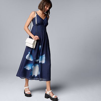 vera wang blue dress Vera Wang Lace Blue Bodice Gown – Reloved