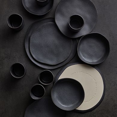 Stone by Mercer Project Hekonda Stoneware 16-Piece Dinnerware Set