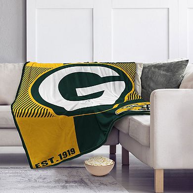 Pegasus  Green Bay Packers 60" x 80" Sherpa Throw Blanket