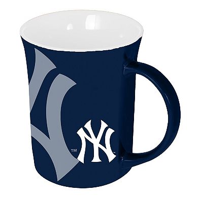 The Memory Company New York Yankees 15oz. Reflective Mug