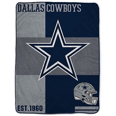 Pegasus  Dallas Cowboys 60" x 80" Sherpa Throw Blanket