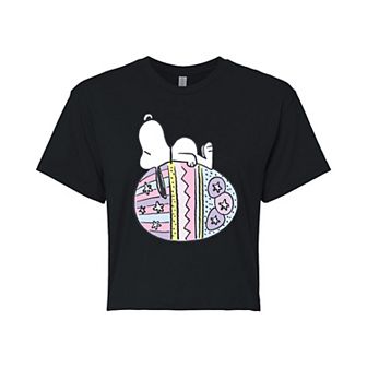 Juniors' Peanuts Snoopy Easter Egg Cropped Tee