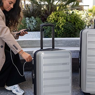 Travel Select Snowcreek 3-Piece Hardside Spinner Luggage Set