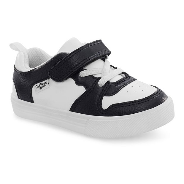 New store Oshkosh Boy Sneaker Bundle