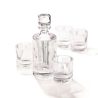Oneida Whiskey Decanter & 4 Tumblers 4 pc Set