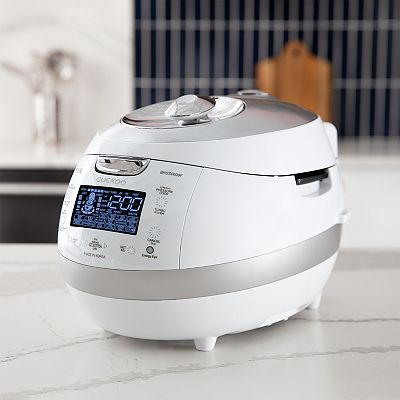 CUCKOO 6-Cup IH Pressure 1077W Rice Cooker