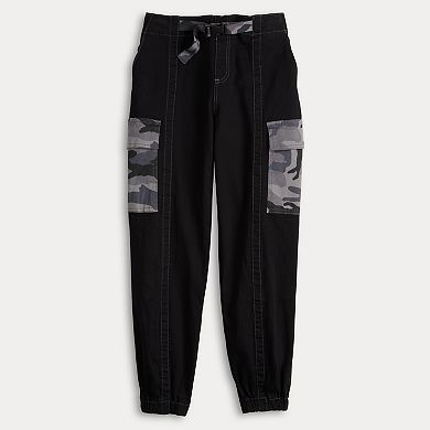 Juniors' Almost Famous Cargo Joggers With Nylon Seatbelt Insert