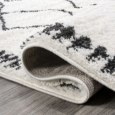 Calvia Moroccan Diamond Shag Area Rug