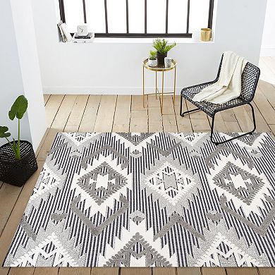 Sumak High-low Pile Neutral Diamond Kilim Area Rug