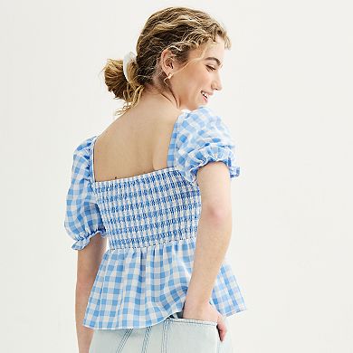 Juniors' Dizzy Lizzy Smocked Short Sleeve Top