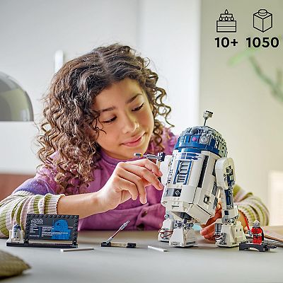 LEGO Star Wars R2-D2 75379 Building Kit (1050 Pieces)