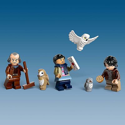 LEGO Harry Potter Hogwarts Castle Owlery 76430 Building Kit (364