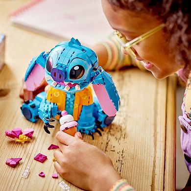 Disney's Lilo & Stitch 43249 Building Kit (730 Pieces) by LEGO
