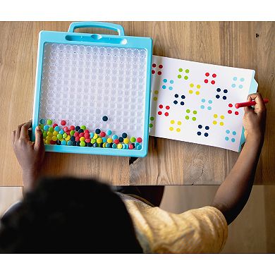 Chuckle & Roar Magnetic Dot Art