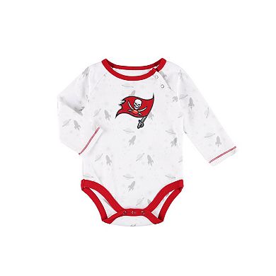 Newborn & Infant White/Red Tampa Bay Buccaneers Dream Team Bodysuit Pants & Hat Set
