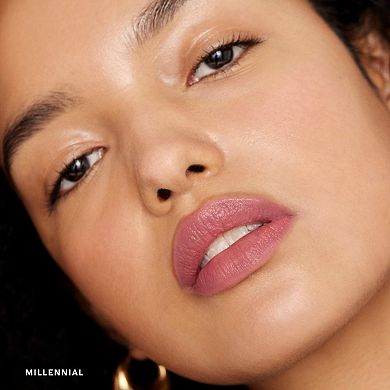 Signature Lip Lightweight Lipstick